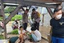 Penggerebekan Kampung Boncos, Polisi Tangkap 5 Orang & Sita Ratusan Peluru Aktif - JPNN.com
