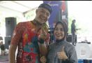 Ganjar Pranowo Taklukkan Jarak Gowes 104 KM di Tour de Borobudur - JPNN.com