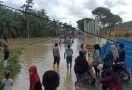 Jembatan Ambruk Akibat Banjir, Akses ke Tiga Kecamatan di Aceh Timur Terputus - JPNN.com