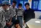 Mahasiswa UMB Beri Pelatihan Teknik Fotografi Kepada Siswa SMKN 5 Bekasi - JPNN.com