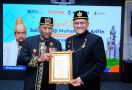 Sultan Kutai Kartanegara Beri Gelar Kehormatan Dirut Pupuk Kaltim - JPNN.com