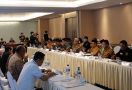 Syamsuar Sentil Perusahaan Sawit Tak Punya HGU di Hadapan Komisi XI DPR RI - JPNN.com