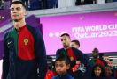 Gandeng Bocah Indonesia, Cristiano Ronaldo Ukir Rekor Fantastis di Piala Dunia 2022 - JPNN.com