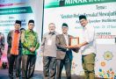 Bobby Nasution Dapat Penghargaan Sebagai Tokoh Peduli Wakaf dari BWI - JPNN.com