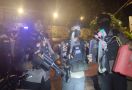 4 Pria Ditangkap di Makassar, Barang Bawaannya Mengerikan - JPNN.com