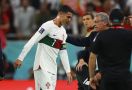 Cristiano Ronaldo Cadangan, Portugal Kalah, Fernando Santos Menyesal? - JPNN.com