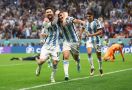 Argentina vs Kroasia: Duet Lionel Messi dan Julian Alvarez Borong Banyak Rekor - JPNN.com