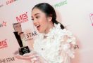 Lyodra Menjadi Pusat Perhatian di Asia Artist Award 2022 - JPNN.com