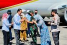 Jokowi Mendarat di Jawa Timur, Lihat Siapa yang Menyambut - JPNN.com