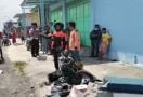 Mobil Dinas Polisi Hantam Sepeda Motor di Jombang, Satu Guru Tewas - JPNN.com