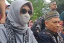 Anak Ungkap Kronologi Kepergian Aminah Cendrakasih 'Mak Nyak' Si Doel - JPNN.com