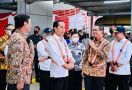 Senyum Heru Budi Merekah saat Dampingi Jokowi Tinjau Infrastruktur di Jakarta, Lihat - JPNN.com