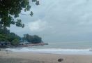 Pantai Tanjung Pesona Cocok untuk Kumpul Keluarga di Akhir Tahun - JPNN.com