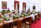 Jokowi Terima Sosok Berpengaruh Ini di Istana, Erick Thohir Tak di Sisi Presiden - JPNN.com