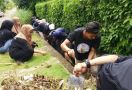 Gandeng Anak Muda, Ganjar Milenial Center di Lubuklinggau Bersih-bersih Lingkungan - JPNN.com