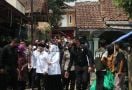 Korban Gempa Cianjur kepada Wapres Ma'ruf: Kami Belum Dapat Bantuan Sama Sekali, Pak - JPNN.com