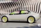 Di CES 2023, BMW Kenalkan Mobil Canggih, Bisa Berubah Hingga Puluhan Warna - JPNN.com