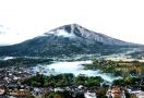 Gunung Marapi Status Waspada, Pemerintah Tutup Akses Pendakian - JPNN.com