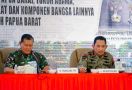 Kapolri dan Panglima TNI Berkeliling Papua, Siap Kawal Keamanan dan Ketertiban - JPNN.com