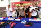 Punya Senpi Rakitan, 2 Pria Dijerat dengan UU Darurat - JPNN.com
