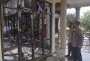 Gedung DPRD Inhu Terbakar, Polda Riau Turunkan Tim Labor - JPNN.com