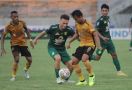 Persebaya Taklukkan Bhayangkara FC, Aji Santoso: Saya Tak Percaya Statistik - JPNN.com