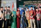 Alhamdulillah, Oki Setiana Dewi Raih Penghargaan dari IKADI - JPNN.com