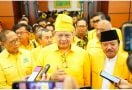 Airlangga Kirim 3 Nama Pengganti Menpora ke Jokowi - JPNN.com