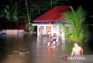 Curah Hujan Tinggi, 17 Rumah Terendam Banjir di Agam, 1 KK Dievakuasi - JPNN.com