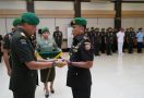 Kolonel Infanteri Fabriel Buyung Sikumbang Jabat Danrem 161/Wira Sakti  - JPNN.com