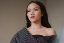 Yura Yunita Sampaikan Pesan Menyentuh Melalui Lagu Jalan Pulang - JPNN.com