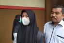 Viral, Seorang Wanita Jadi Copet di Mal Palembang - JPNN.com