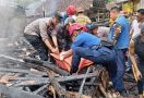 Innalillahi, Ibu Rumah Tangga Terpanggang Saat Kebakaran Rumah - JPNN.com