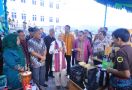 Kunker ke Lombok Utara, Menaker Ida Bahas Sejumlah Isu Ketenagakerjaan, Simak - JPNN.com