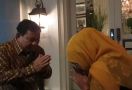 Seusai Bertemu Khofifah, Prabowo Terbahak-bahak ketika Wartawan Bertanya soal Ini - JPNN.com