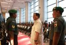 Menhan Prabowo: Babinsa Akan Dibekali Alat Komunikasi Canggih - JPNN.com