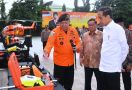 Jokowi Sebut Teknologi Perlu Dipakai untuk Mempercepat Proses Pencarian Korban Bencana - JPNN.com