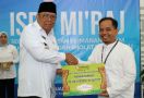 Memperingati Isra Mikraj, IKPP Tangerang Wakafkan Ratusan Mushaf Al-Qur'an  - JPNN.com