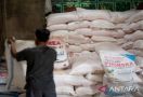 Kelangkaan Pupuk Bersubsidi di Bangkalan bukan Karena Stok Kurang, tetapi - JPNN.com