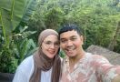 Indra Bekti Ungkap Kegembiraan Jalani Ramadan Tahun Ini Bareng Istri dan Anak Tercinta - JPNN.com