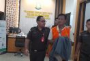 Korupsi Dana Desa, Mantan Kades Tanjungbenanak Ditetapkan sebagai Tersangka - JPNN.com