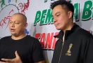 Baim Wong Sambangi Sahabat Polisi Seusai Damai Terkait Kasus Prank KDRT - JPNN.com