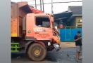 Kronologi Kecelakaan 2 Truk Sampah di Bekasi, Ada yang Kabur - JPNN.com