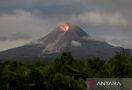 Pagi-Pagi Gunung Merapi Meluncurkan Guguran Lava Pijar 17 Kali - JPNN.com