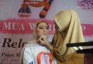 Relawan Puan Adakan Workshop Makeup Artist Bagi Milenial Makassar - JPNN.com