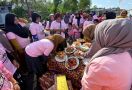 Gandeng Pagatan Cooking Club, Srikandi Ganjar Kalteng Lestarikan Kuliner Tradisional - JPNN.com