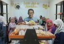 Gelar Bazar Kuliner Ramadan, Sahabat Sandi Uno Bantu Pemasaran Puluhan UMKM di Sukabumi   - JPNN.com