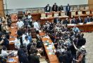 Sri Mulyani Absen di Rapat DPR soal Transaksi Mencurigakan Rp 349 T, Ada yang Sewot - JPNN.com
