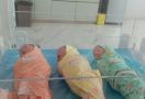 Selamat! Novitasari Melahirkan Bayi Kembar Tiga di Palembang - JPNN.com