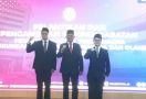 Lantik Dua Pejabat Baru di Kemenpora, Plt Menpora Muhadjir Minta Langsung Bekerja Keras - JPNN.com